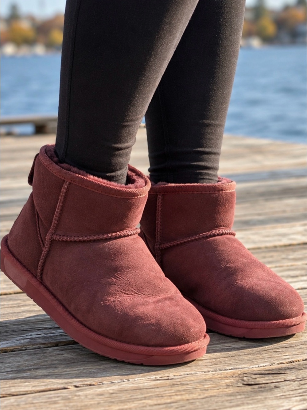 Emu Short Suede Sheepskin Boots in Bordeaux